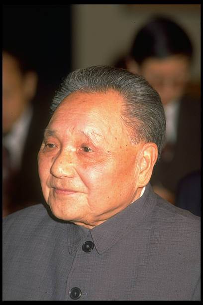 A close-up of an old person

AI-generated content may be incorrect.